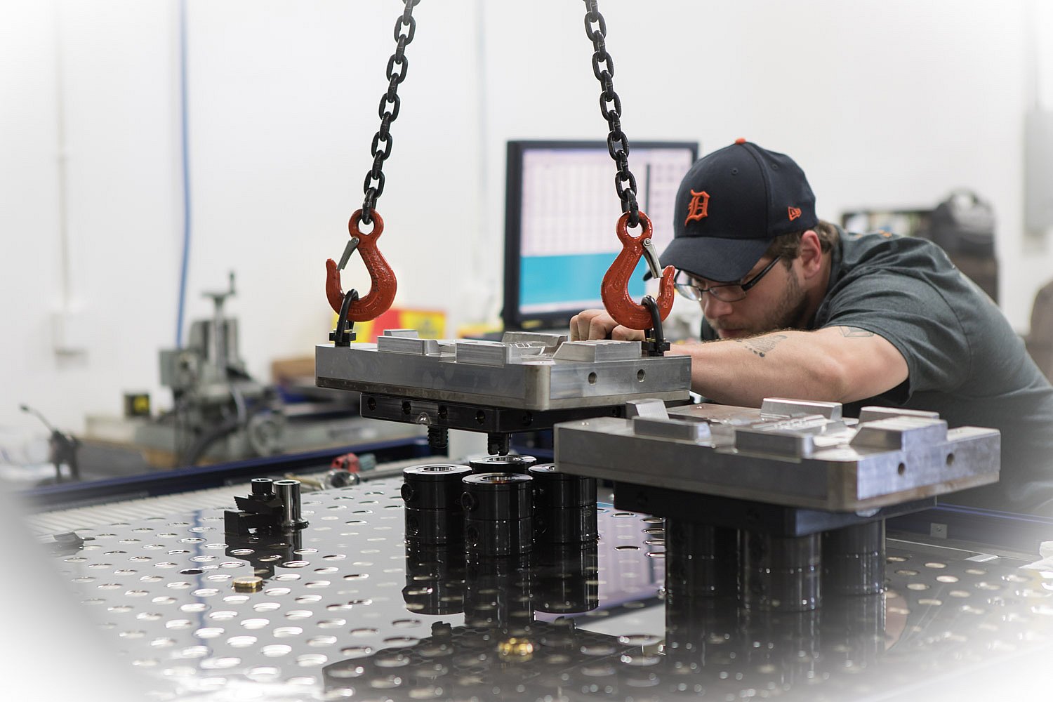 Create work that matters - Now hiring a Journeyman Mold Maker at Herman  Mold + Tooling